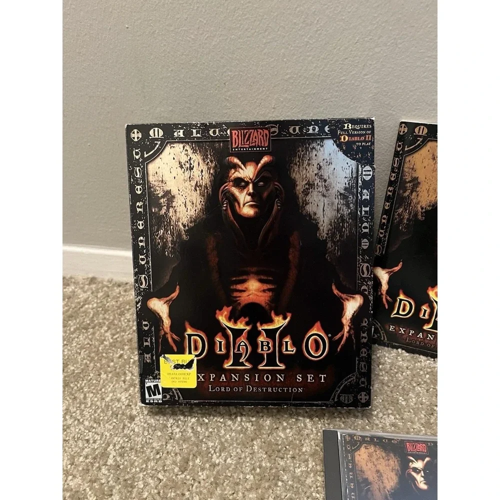 Diablo II Expansion Set: Lord of Destruction Small Box (Windows/Mac, 2000 CD/rom